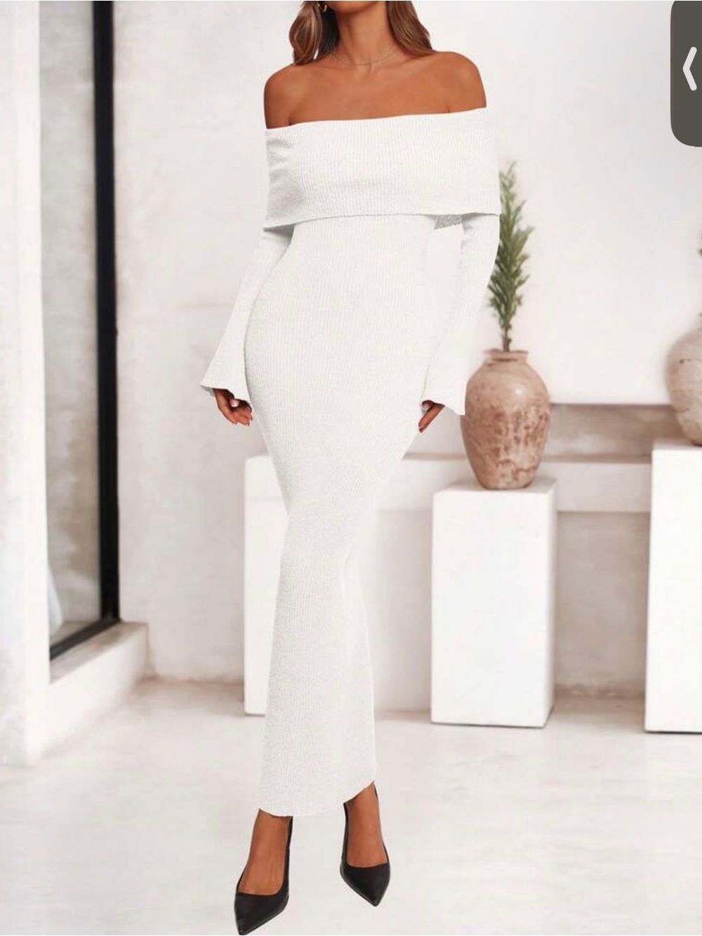 Off-Shoulder White Maxi Dress - Elegant Ribbed Fit